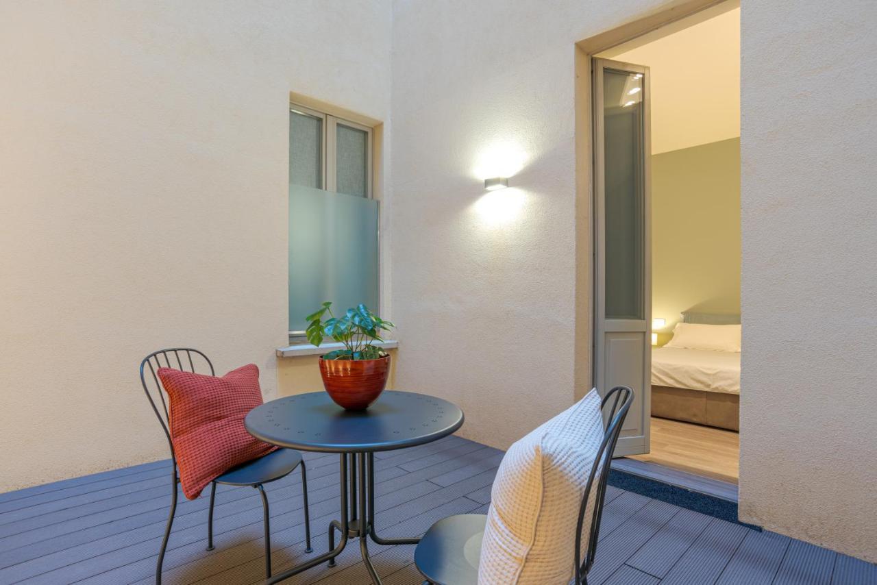 Suite Broletto - By Myhomeincomo Exterior foto